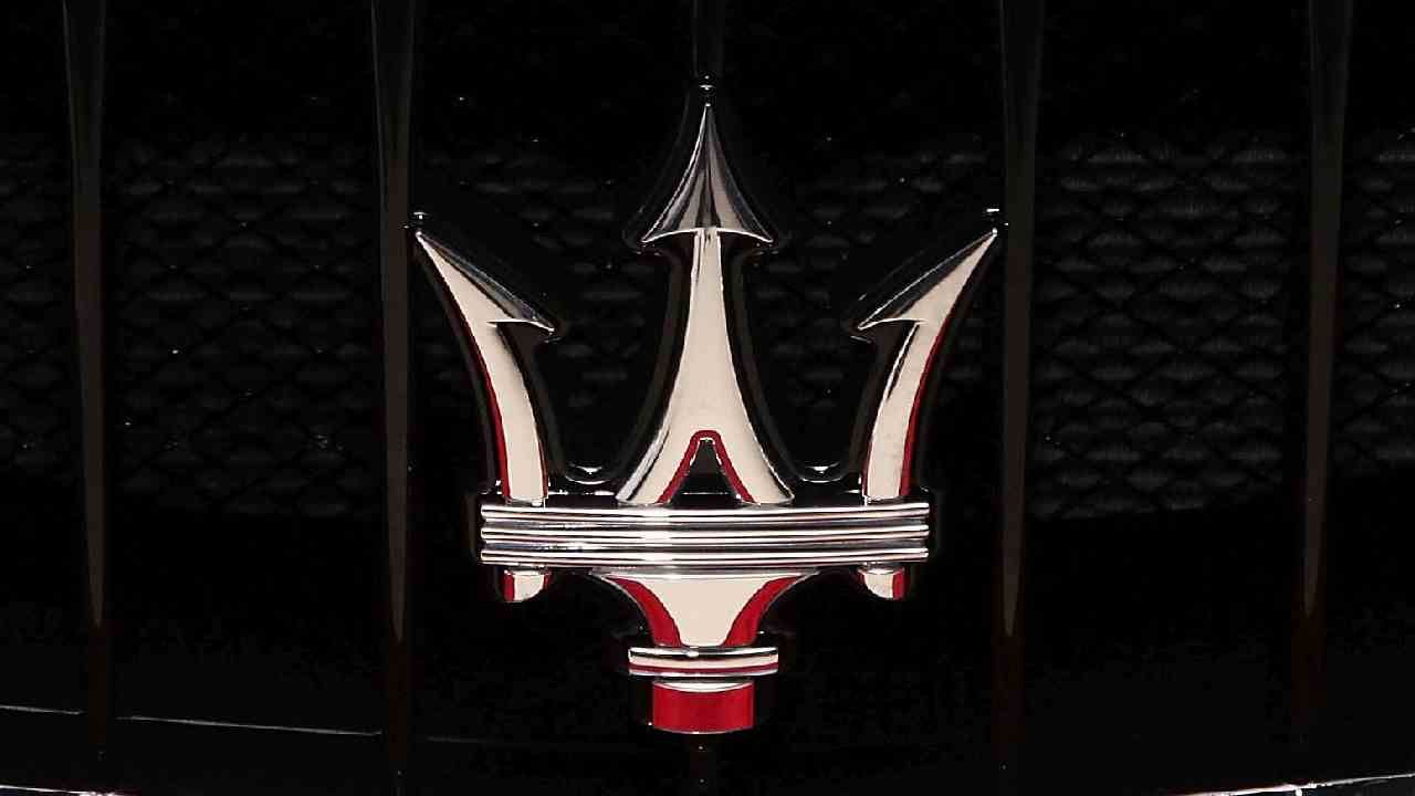 Il marchio Maserati (web source) 29.10.2022 fuoristrada