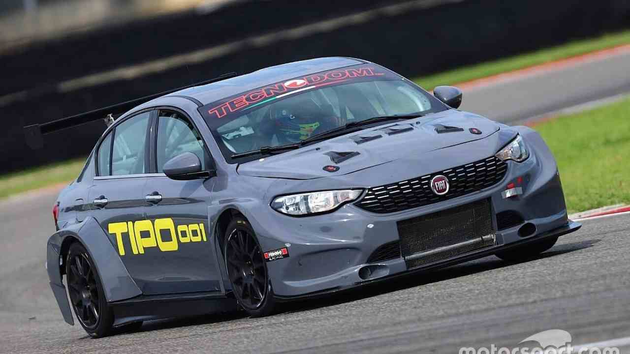 Una Fiat Tipo da corsa