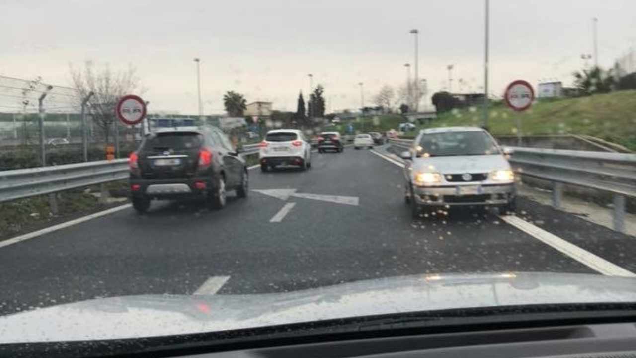 Contromano autostrada