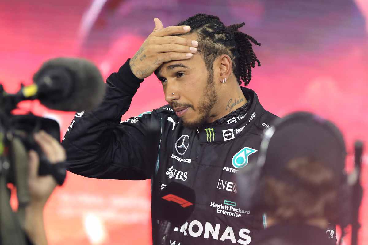 Lewis Hamilton, le dichiarazioni su Max Verstappen riaccendono le polemiche? Ecco le sue parole 27 novembre 2022 fuoristrada.it