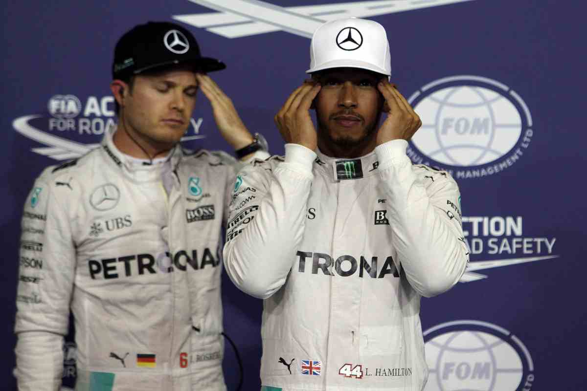 Nico Rosberg e Lewis Hamilton: grandi amici, fino all'accesa rivalità durata dal 2014 al 2016 27 novembre 2022 fuoristrada.it