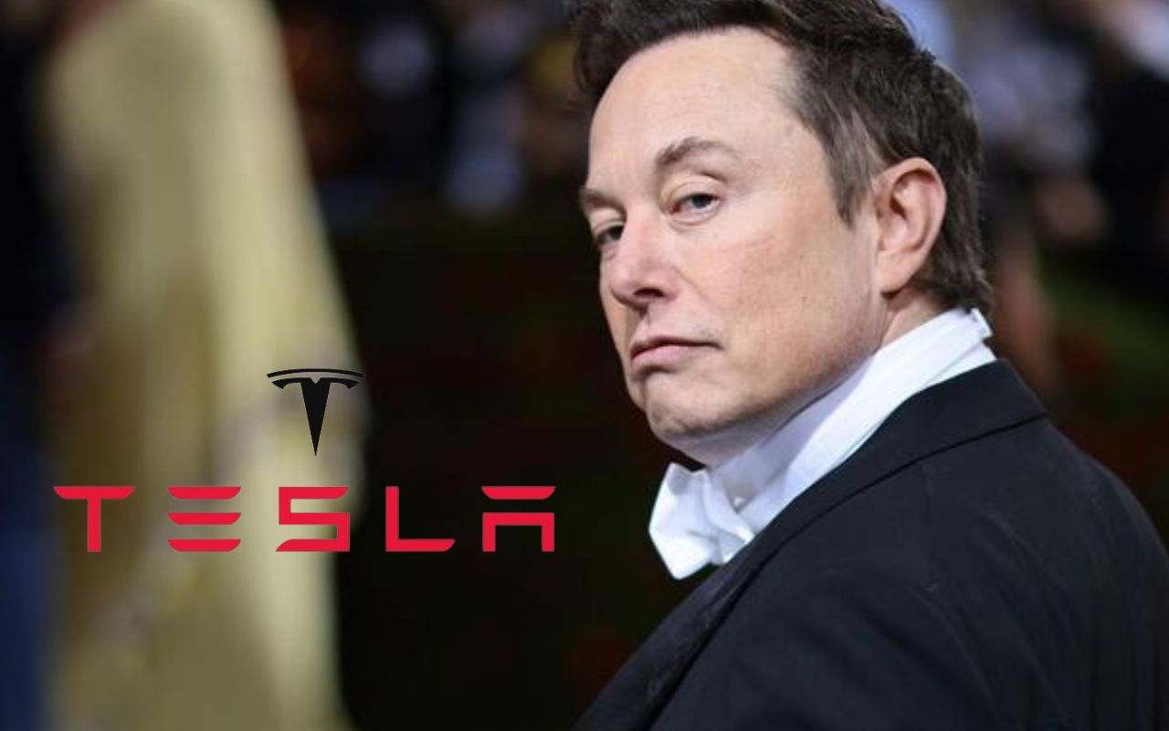 Elon Musk Tesla 20 dicembre 2022 fuoristrada.it