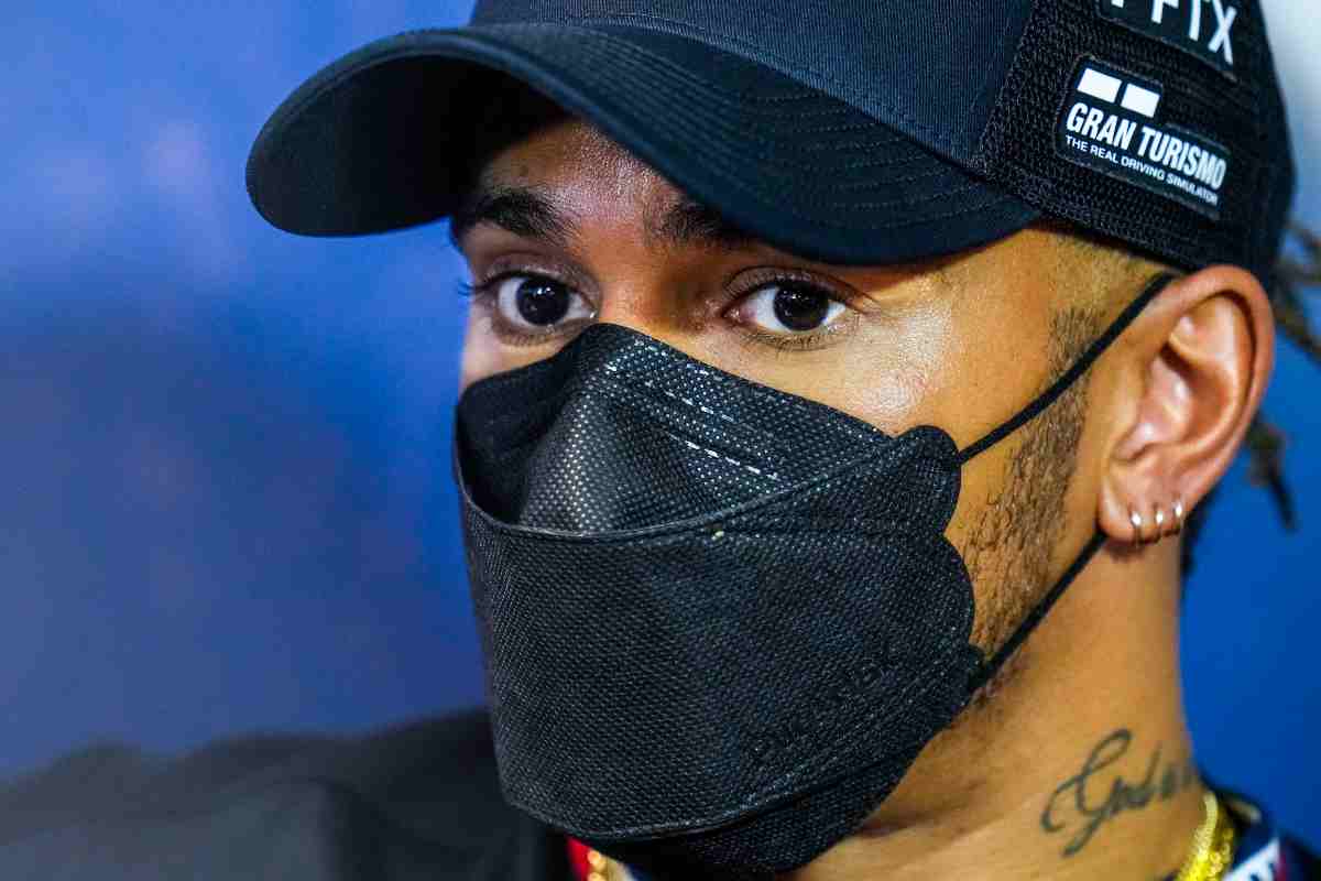 Lewis Hamilton, l'annuncio spaventa i fan 24 dicembre 2022 fuoristrada.it
