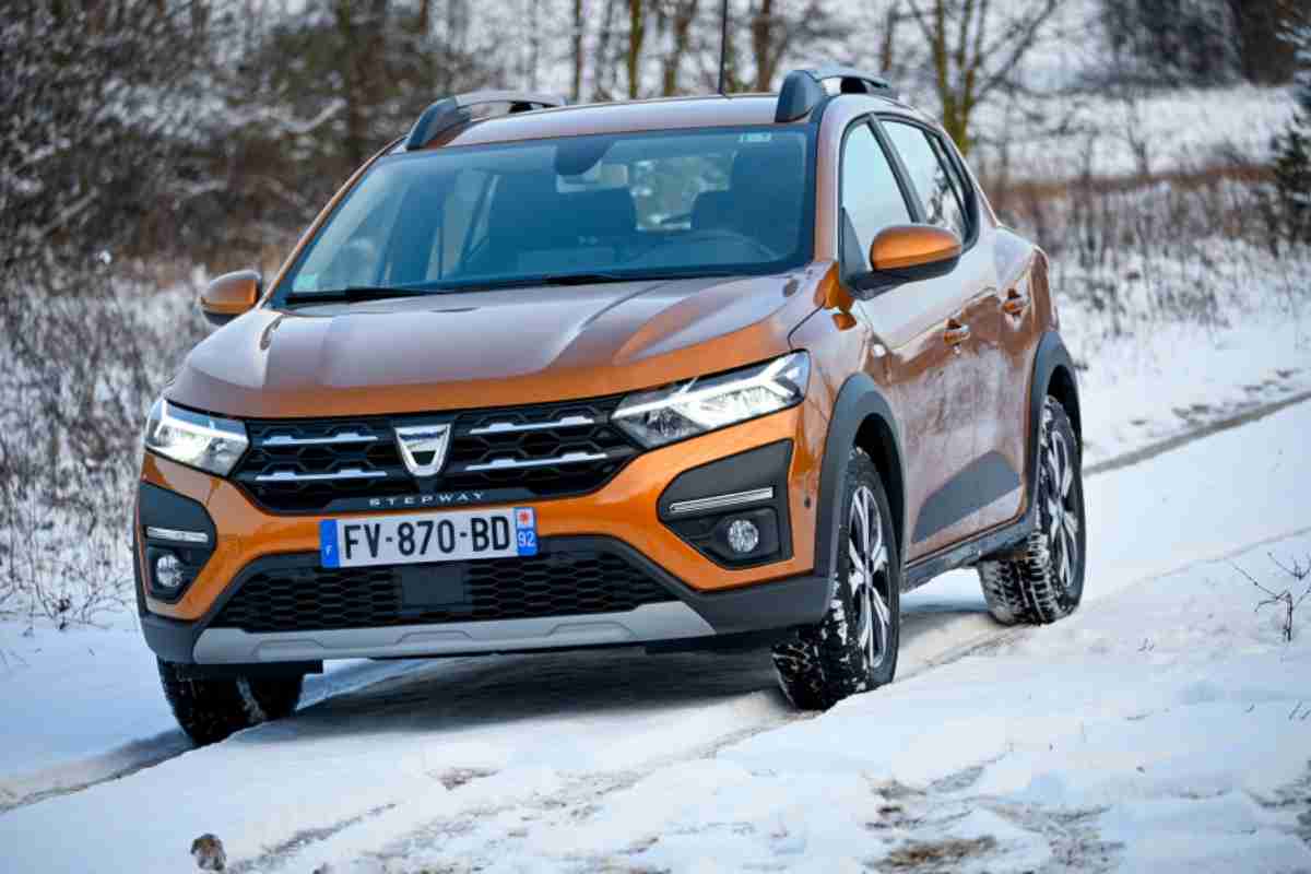 Dacia Sandero (Web source) 26 gennaio 2023 fuoristrada.it