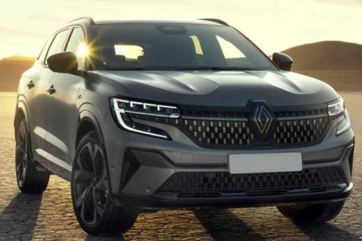 Renault Austral, ecco il SUV compatto che debutta alla grande nel 2023 (Web source) 25 febbraio 2023 fuoristrada.it