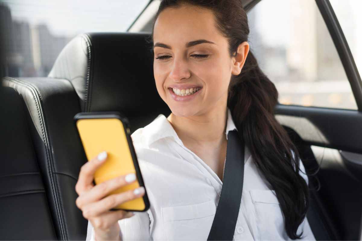 Multa utilizzo telefono in auto