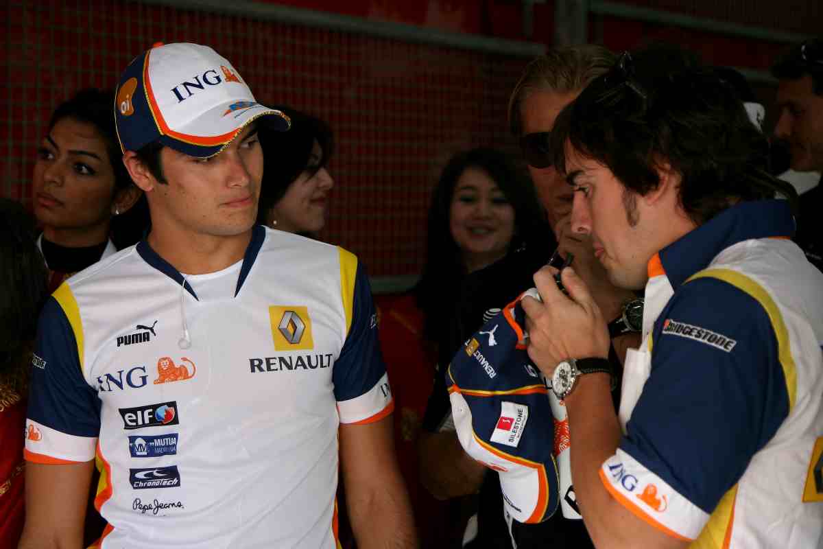 Nelson Piquet Jr. e Fernando Alonso (fuoristrada.it - LaPresse)