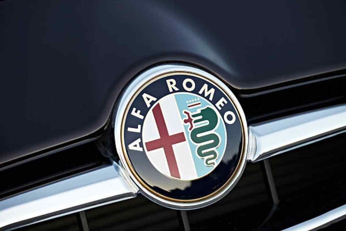 Alfa Romeo contro Tesla
