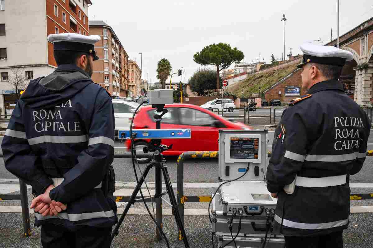 Autovelox in città, cosa cambia per gli italiani con la nuova legge