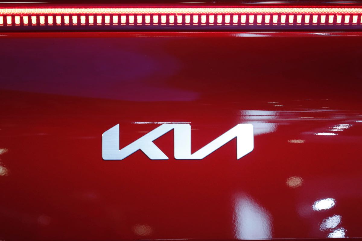 nuovo suv Kia Ev4