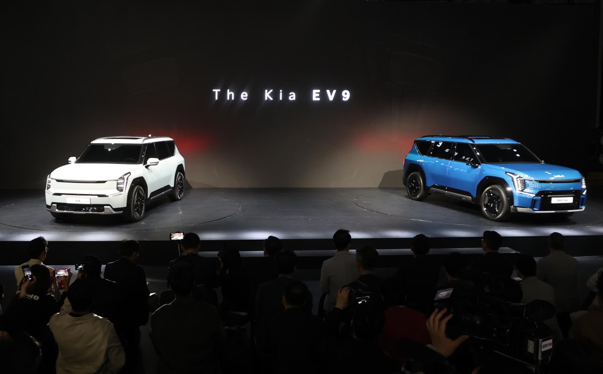 nuovo suv Kia Ev4