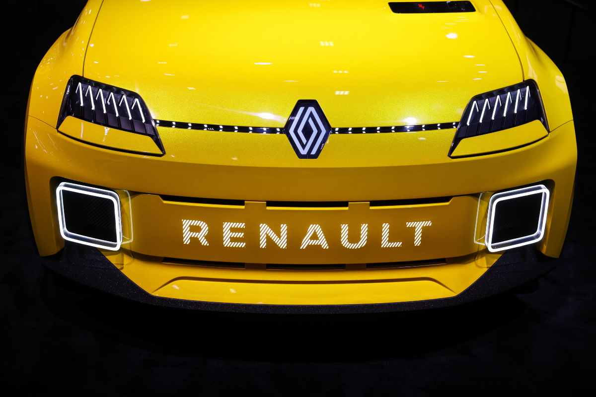 Renault addio lotus