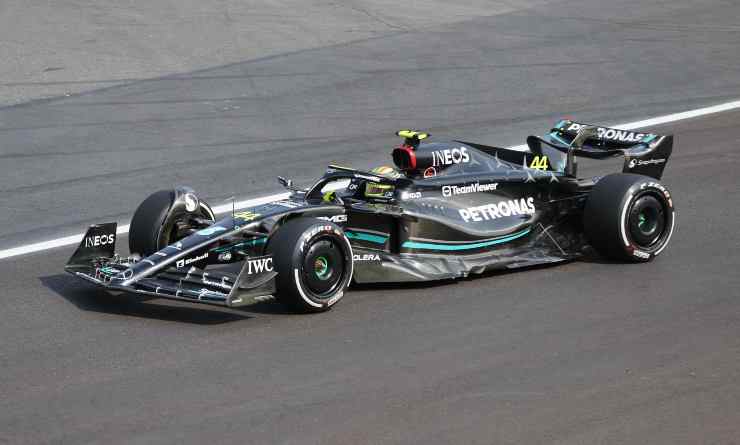 Lewis Hamilton, rinnovo Mercedes