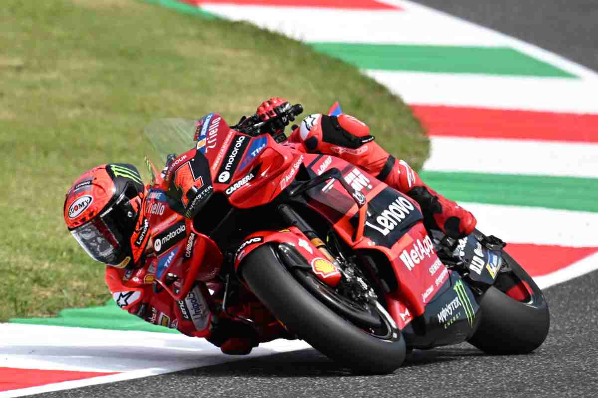 Ducati caos piloti bagnaia bezzecchi