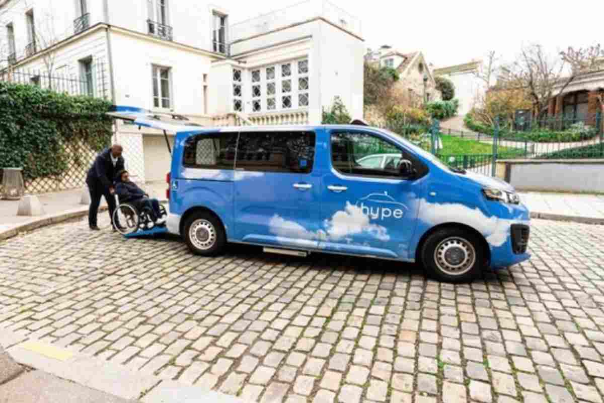 taxi a idrogeno rivoluzione parigi