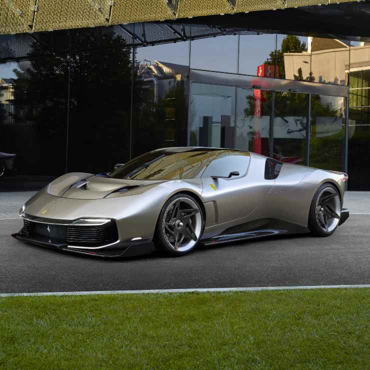 Ferrari KC23 auto mostruosa