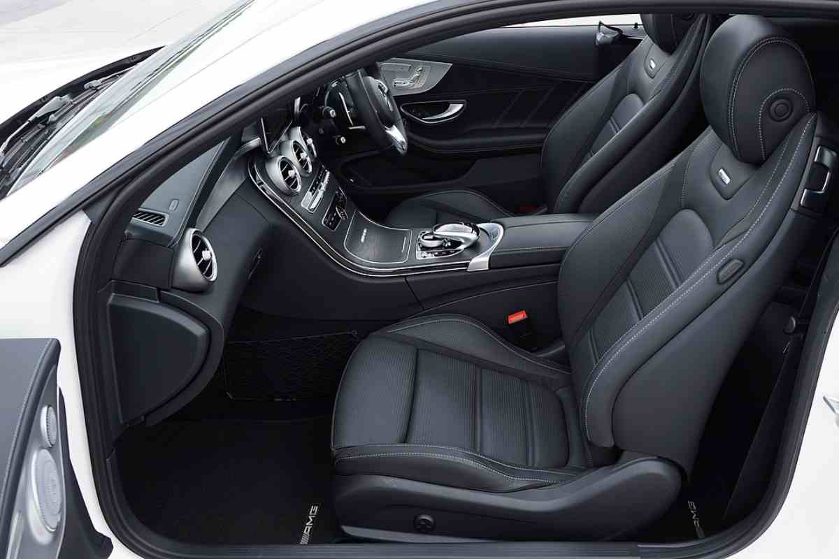 Auto roventi col sole, cosa fare