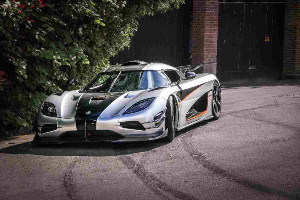 la hypercar più potente di tutto il mondo