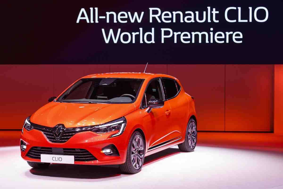 renault clio nuovo modello