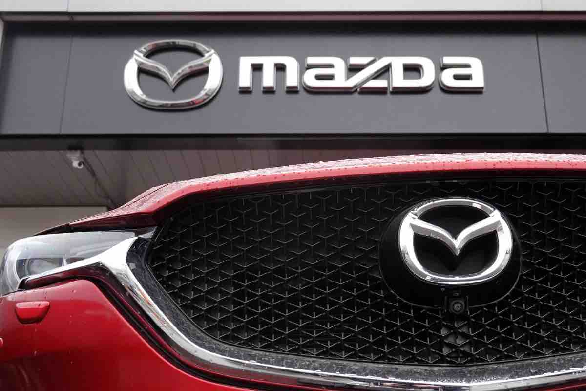 mazda auto richiamate