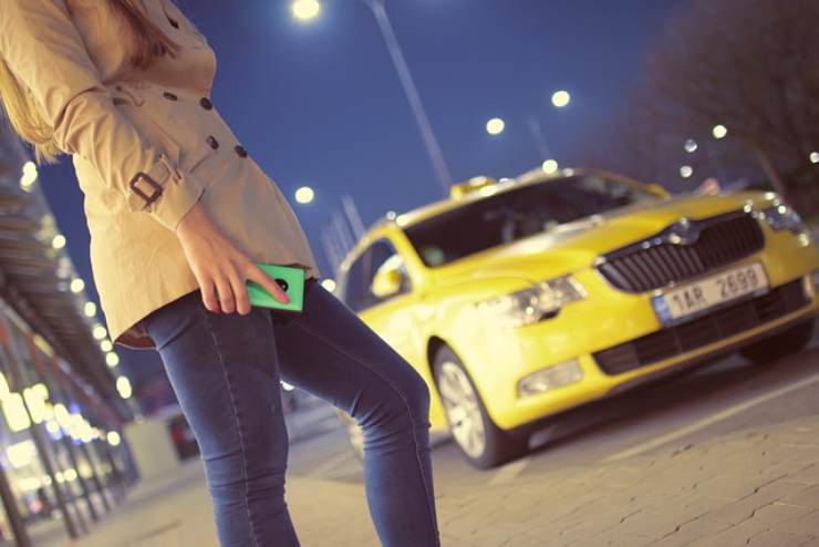 A Milano mancano i taxi, le richieste del Comune