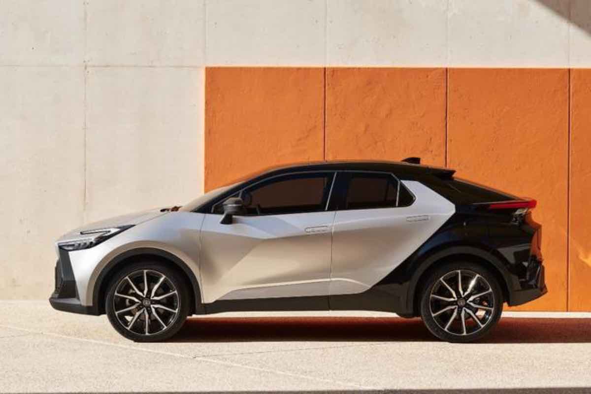 Toyota CH R nuovo modello