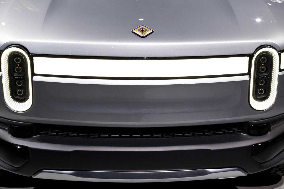 rivian r2 prezzo