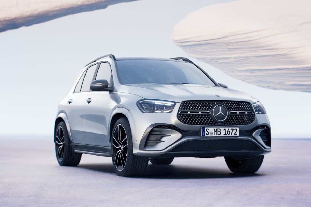 mercedes gle 300 di gianni morandi