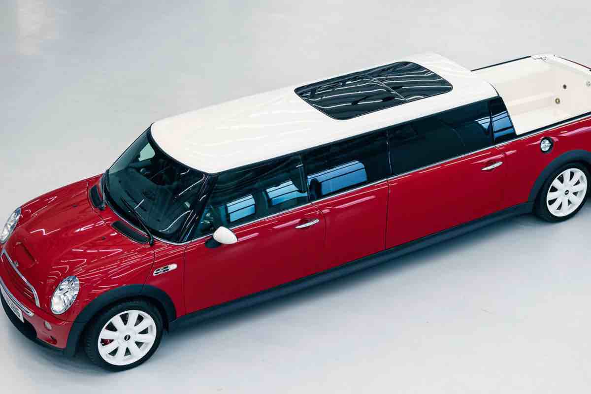 Limousine Mini sei ruote idromassaggio