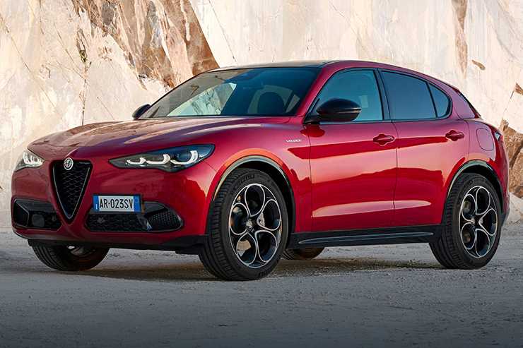 Alfa Romeo Stlevio, l'auto di Allegri