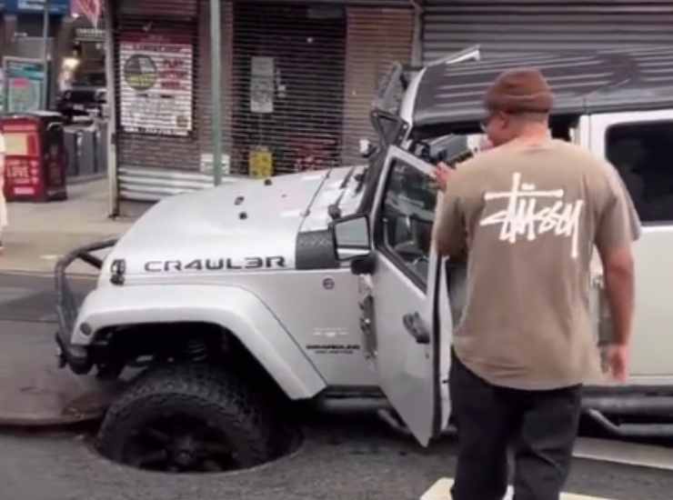 Jeep bloccata 