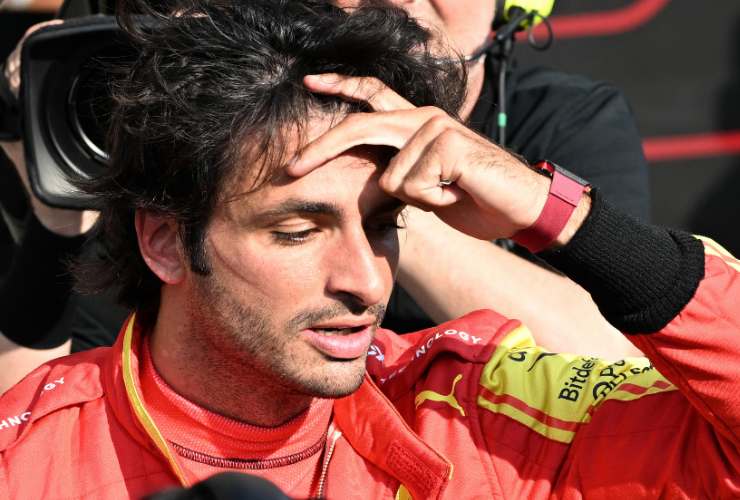 Critiche feroci a Carlos Sainz