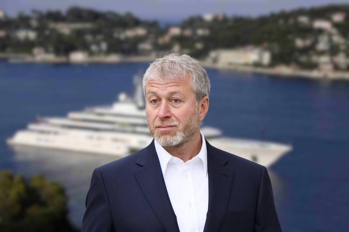 Roman Abramovich come Tom Cruise in Mission Impossible: fuga dallo yacht a bordo di un sottomarino