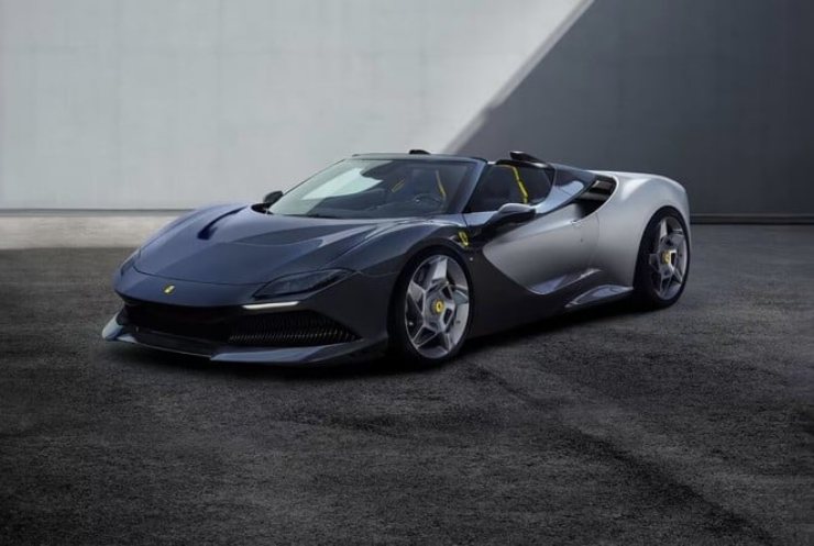 Ferrari SP-8 nuova one-off