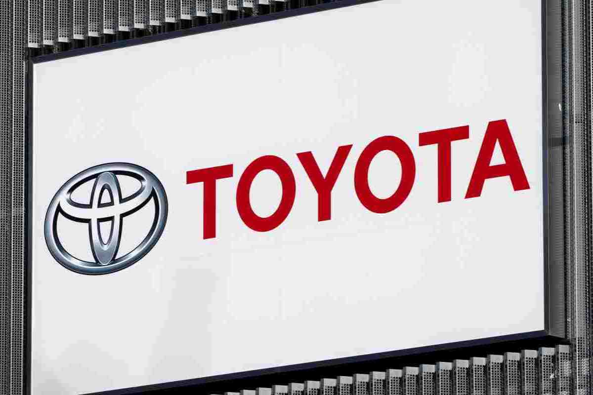 Toyota ecco il significato del logo