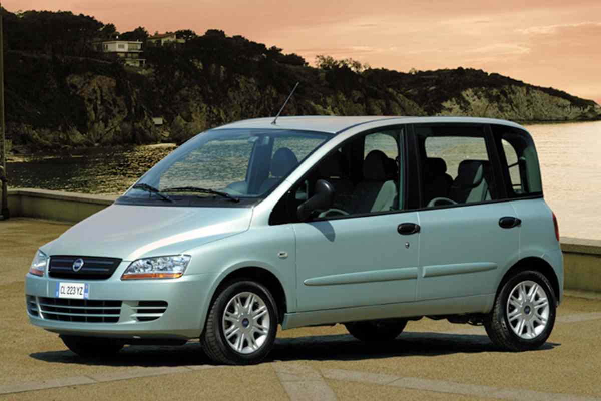 Nuova Fiat Multipla 6x6