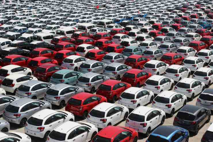 Addio ai problemi di parcheggio: il servizio conquista tutti gli italiani, non possono farne a meno
