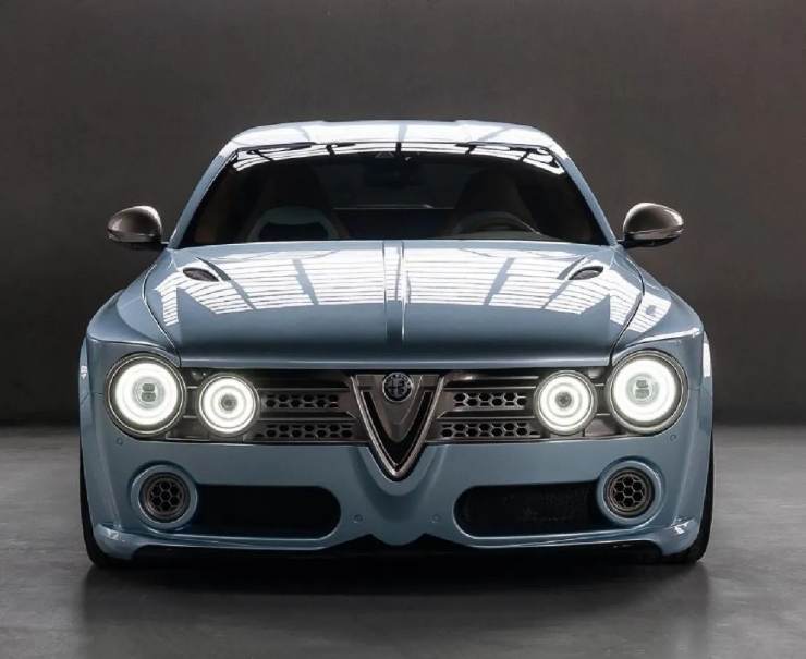 Alfa Romeo Giulia ErreErre prezzo folle