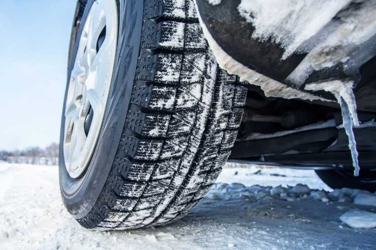 Pneumatici invernali: attento a questi errori, possono costarti molto caro