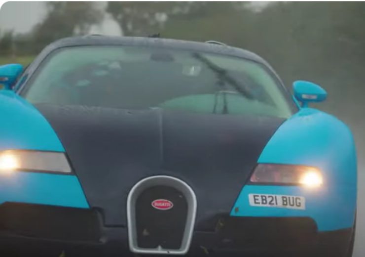 Bugatti Veyron che fake
