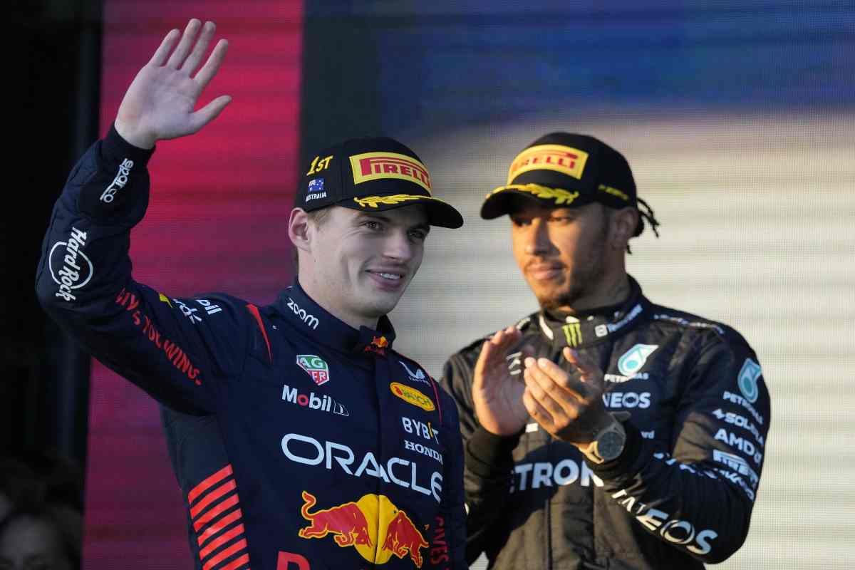 Formula 1, Verstappen "snobba" Lewis Hamilton: "Non ne ho bisogno"