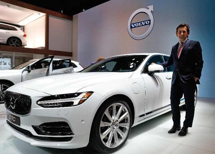 Volvo S90 auto meno venduta