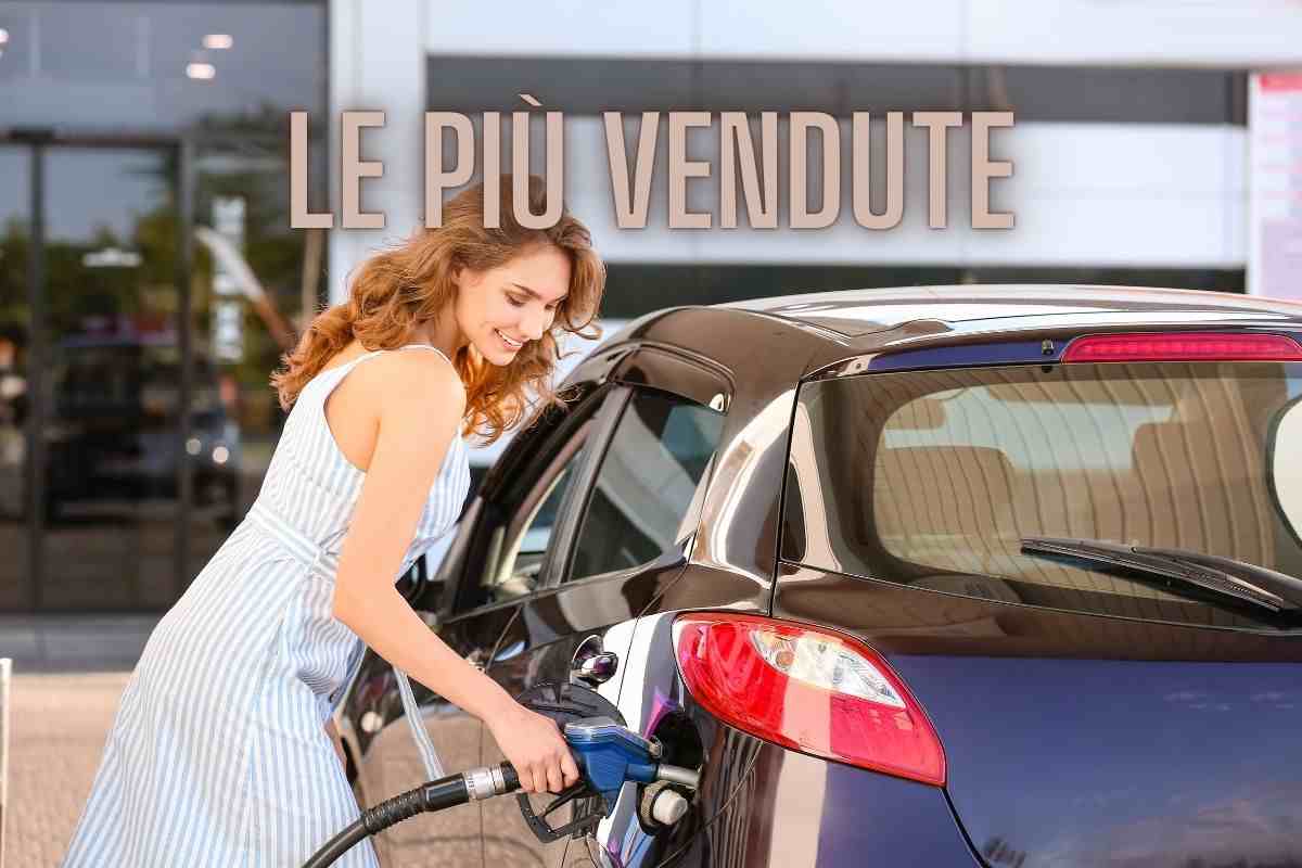 Auto a benzina, gli italiani ne vanno ancora pazzi: queste sono le più vendute