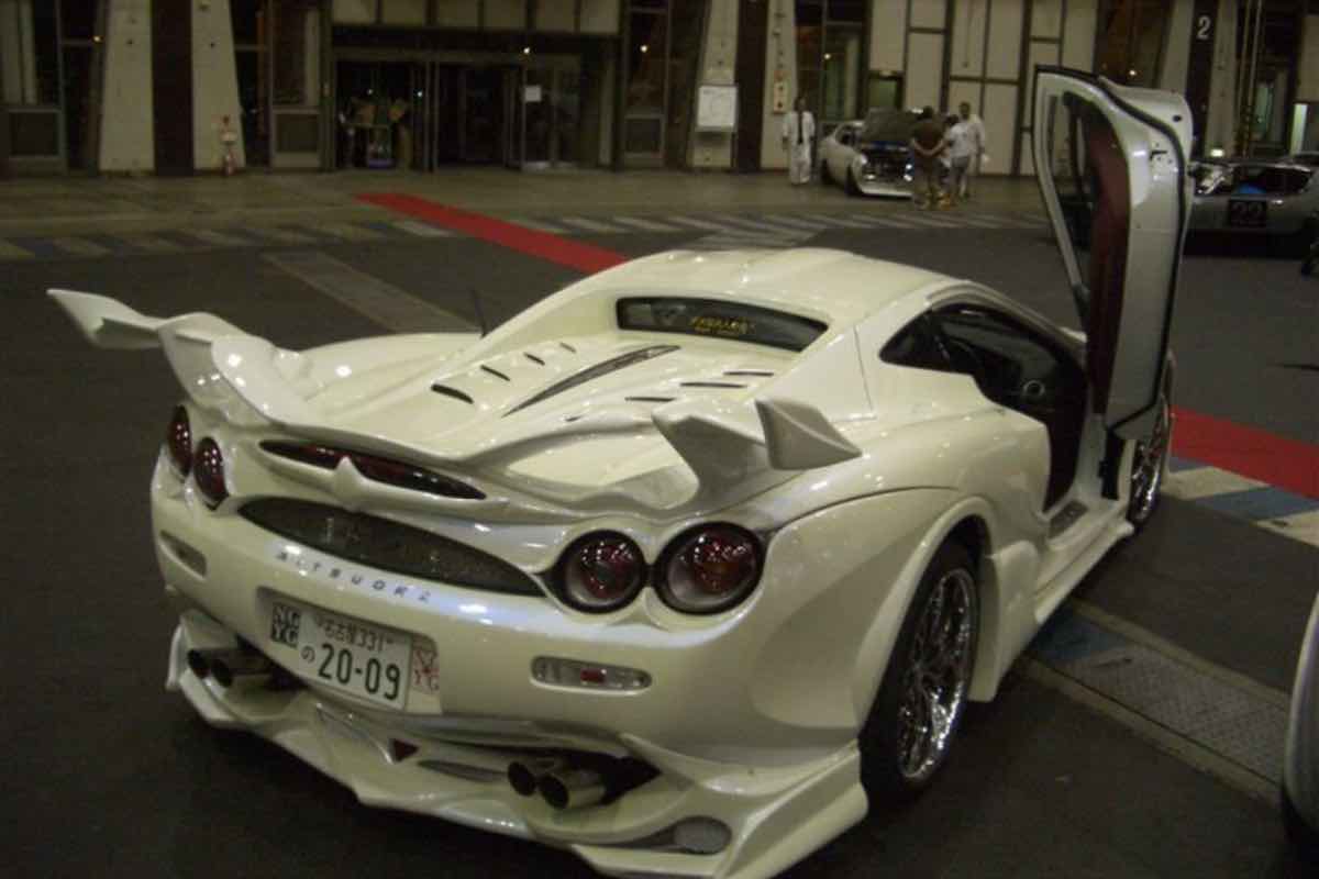 Supercar Mitsuoka Orochi 