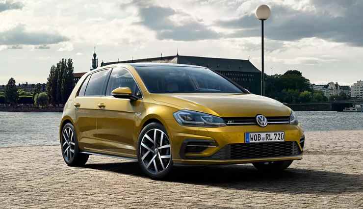 Volkswagen Golf rivoluzione elettrica