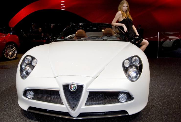 Alfa Romeo, arriva una novità in stile Ferrari?