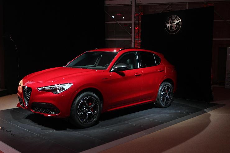 Alfa Romeo Stelvio nel garage di Sinner