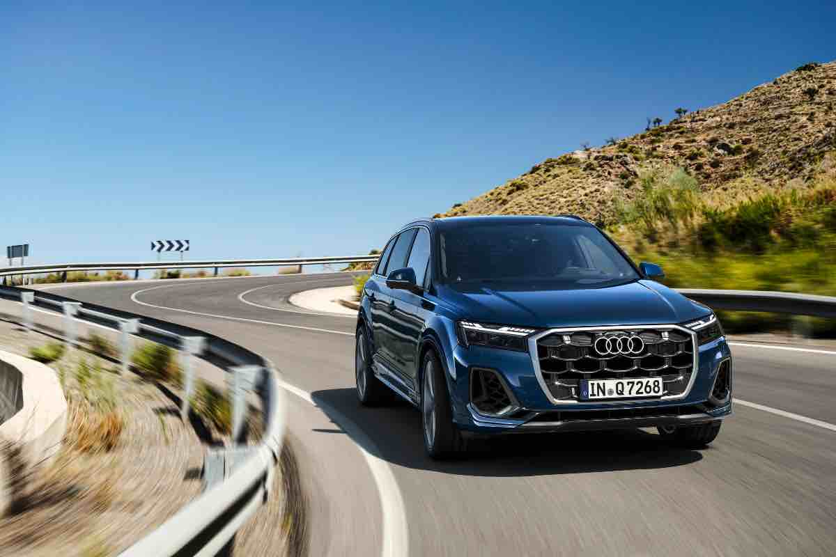 SUV Audi Q7 richiamo