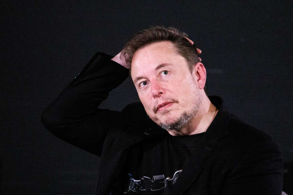 Errori Elon Musk retroscena previsioni errate