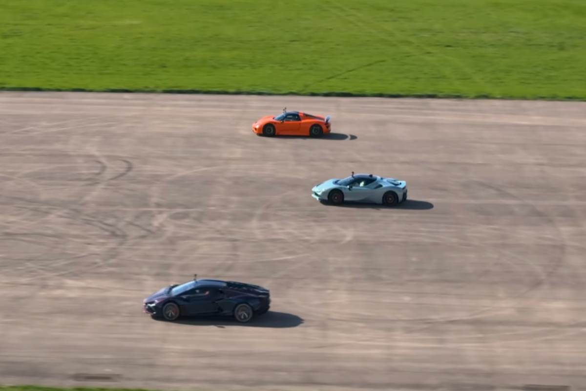 Drag Race Ferrari Lamborghini Porsche